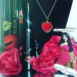 The Red Heart Necklace💕